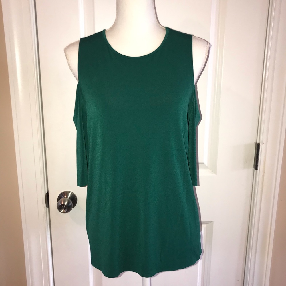 NWT cold shoulder blouse